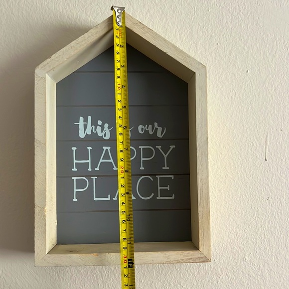 ☀️ 3 / $15 Sale ☀️ Home "This is our happy place" Wall hang or stand up decor. - Picture 7 of 8